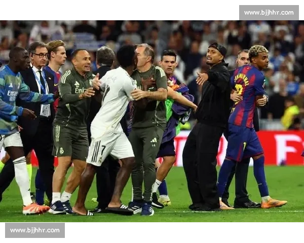 德容直言皇马围堵拉明 “夸张”：一场被放大的德比风波